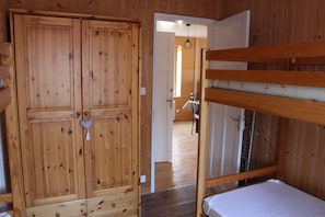 2 chambres, fer et planche Ă repasser, Wi-Fi