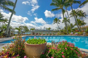 A heated pool - Lae Nani 514 is Closest to the Beach. Walk Out Your Door a Few Steps, You are at the Ocean! (Kapaʻa)
