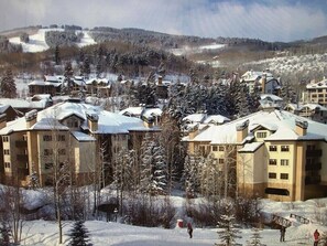 Exterior - Spacious 3-bedroom penthouse condo, walk or ski to lifts, village and hot tub! (Beaver Creek)