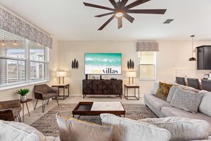 スマートテレビ、テーブルサッカー台、卓球台