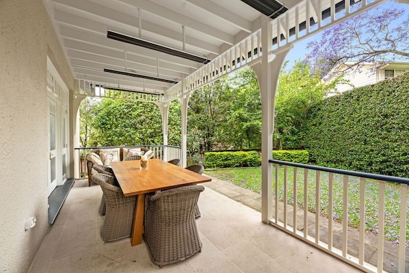 Outdoor dining