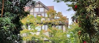 Cecil Bacon Manor