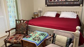 1 quarto, escrivaninha, Wi-Fi de cortesia, roupa de cama