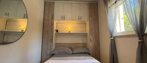 3 bedrooms, WiFi