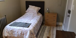 Desk, free WiFi, bed sheets
