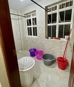Shower - 2 bedroom all ensuite in a serene environment in Nairobi (Nairobi)