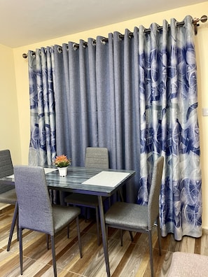 Dining - 2 bedroom all ensuite in a serene environment in Nairobi (Nairobi)