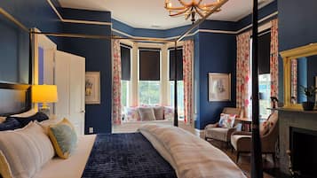 Dobbeltrom – premium | Individuelt dekorert, individuelt innredet og skrivebord