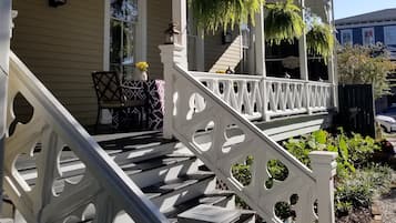 Deluxe Double Room | Garden