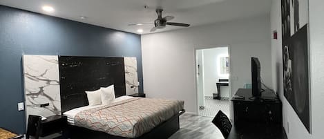 Deluxe-Zimmer | Daunenbettdecken, individuell dekoriert, individuell eingerichtet