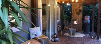 The Cwtch - Cosy Home, with Breakfast Basket