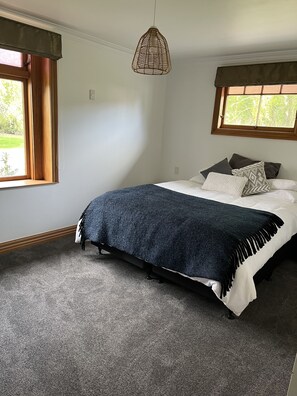 5 bedrooms, WiFi
