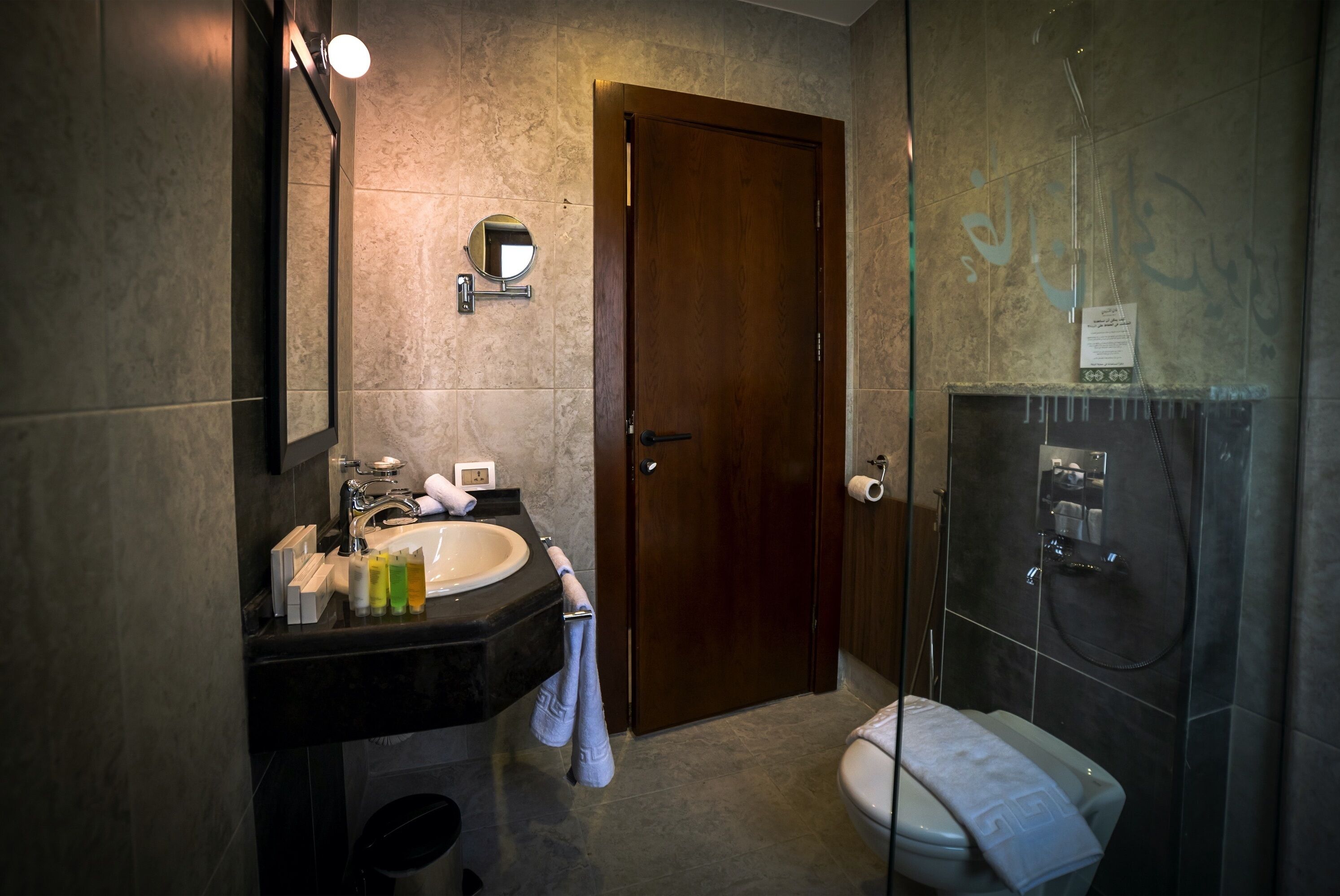 Photo - Khan Khediwe Hotel