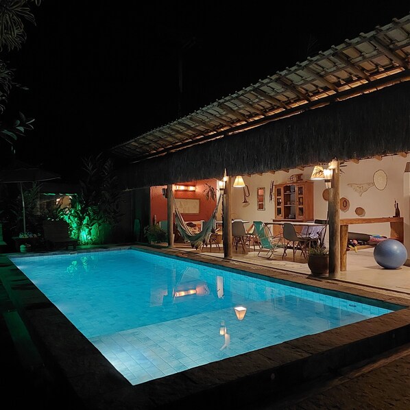 Piscina externa