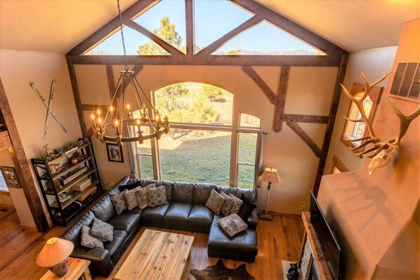 Smart TV, fireplace, offices, printers