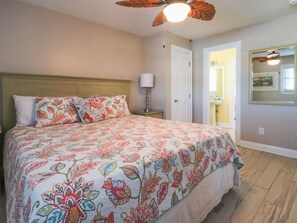 5 bedrooms, iron/ironing board, free WiFi, bed sheets - Doodling by the Sea- Spacious Home w/ Private Pool (North Myrtle Beach)