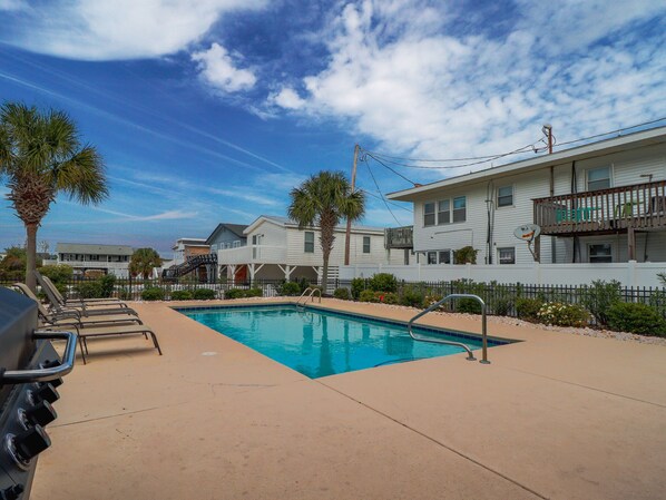 Pool - Doodling by the Sea- Spacious Home w/ Private Pool (North Myrtle Beach)