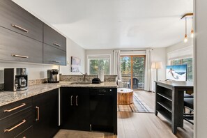 Interior - Modern 1 BDR Mountain Escape - Stunning Location! (Breckenridge)