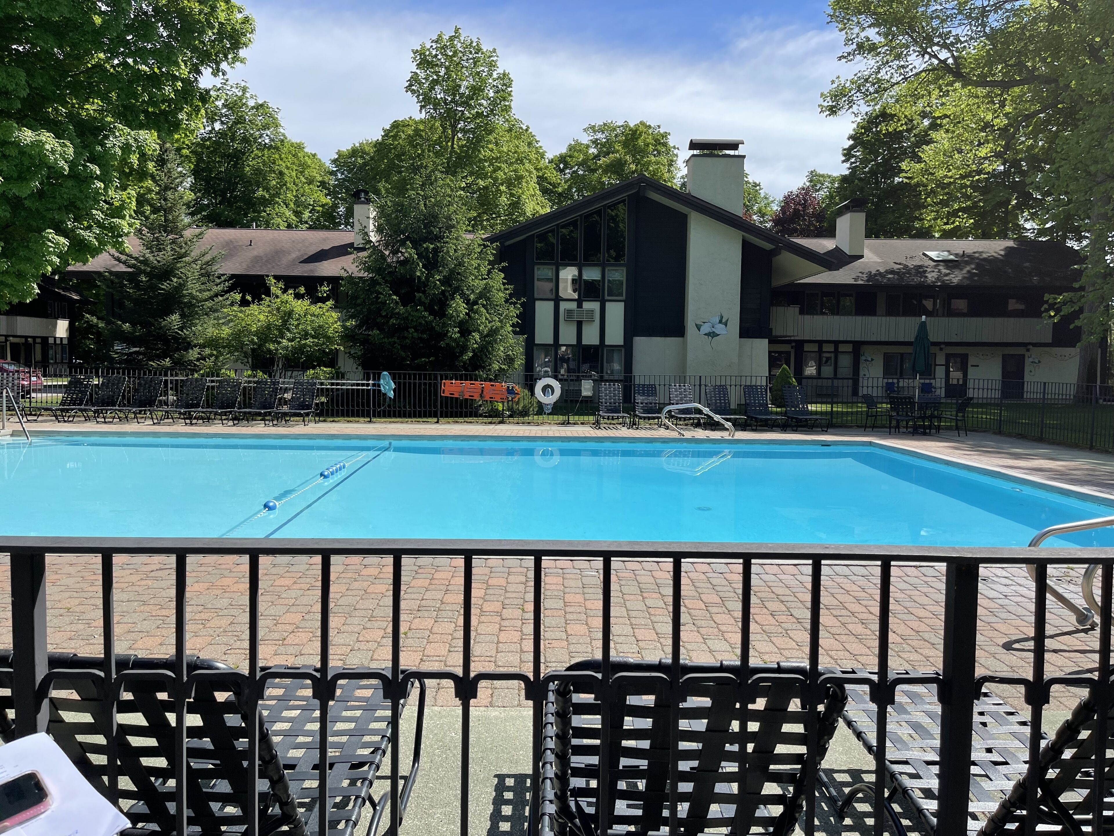 屋外プール、温水プール