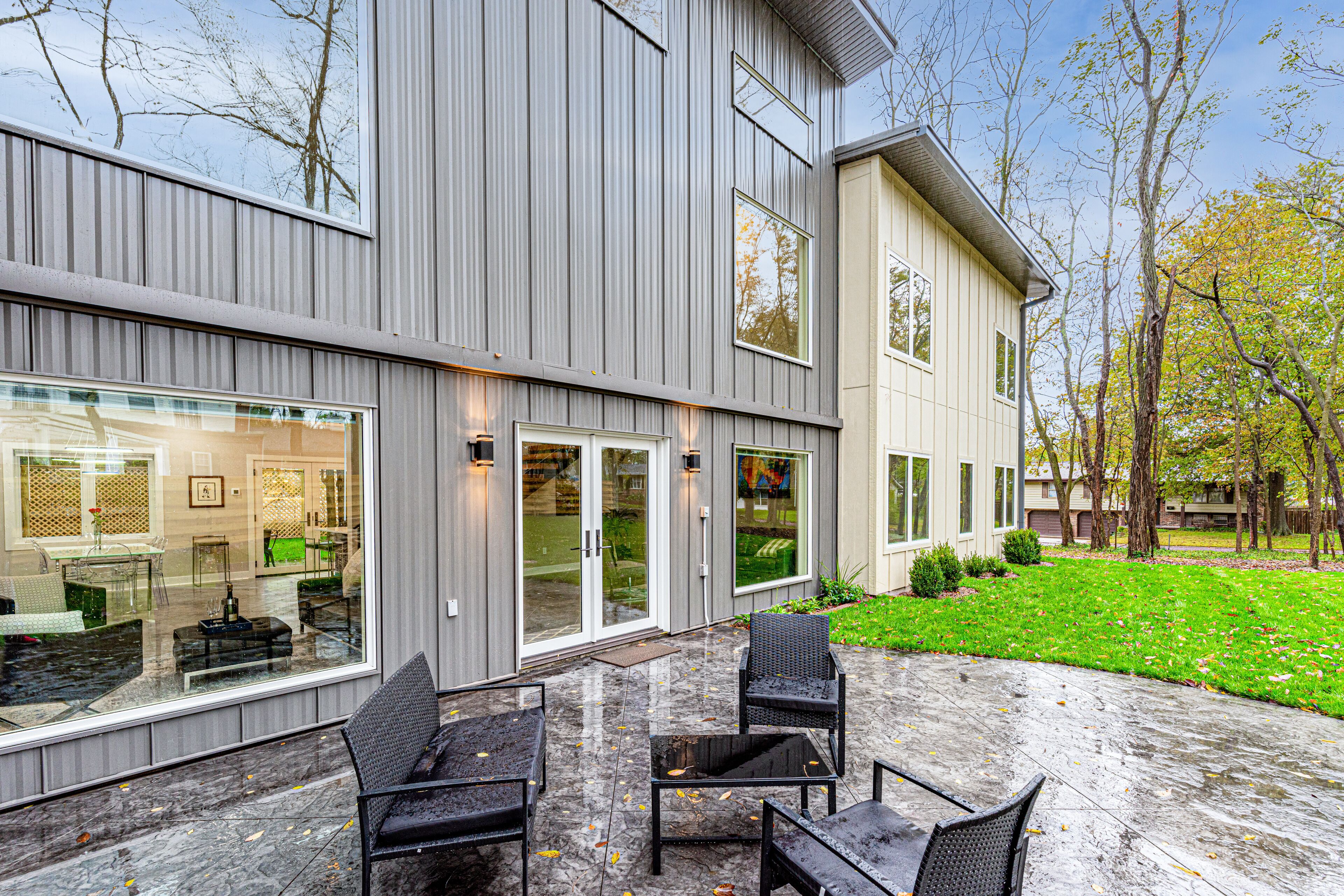 outside north patio view of great room & patio furniture