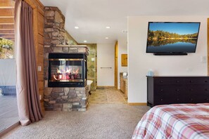 6 habitaciones, tabla de planchar con plancha, wifi y ropa de cama 