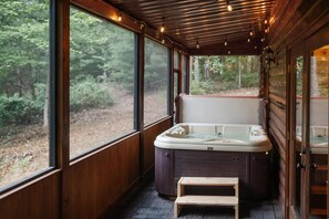 Indoor spa tub - Private Cabin in GA Mountains w/ Hot Tub! (Morganton)