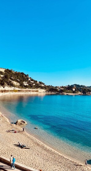 Beach nearby, sun loungers