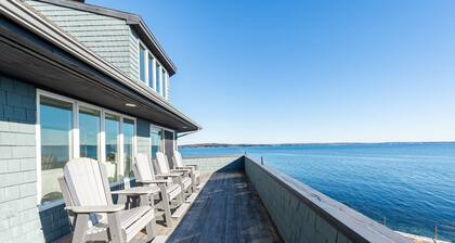 Sunrise Catcher with a Panoramic View!