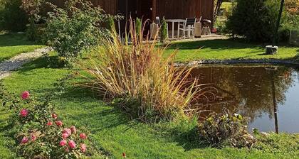 Enjoy garden, birds, fresh sea air, have sauna