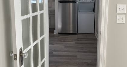 Sunny Side - Circa 1930's- updated bungalow located in the historic district.