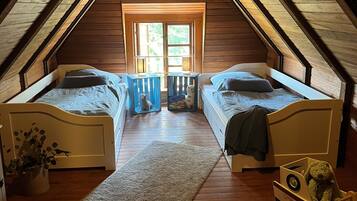 4 bedrooms, free WiFi, bed sheets