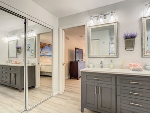 3 chambres, fer et planche à repasser, Wi-Fi