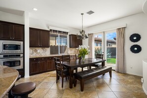 Dining - Golf Lovers' Haven: Luxury Living in the Heart of PGA West! (La Quinta)