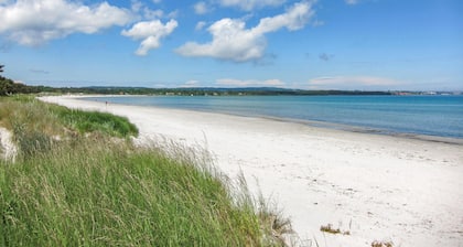 Nice home in Nexø with WiFi