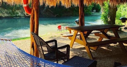 Enjoy the beautiful San Marcos River in this new, nice and comfy cabin!
