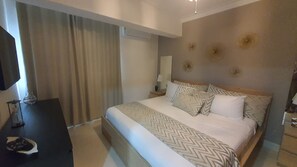 1 chambre, fer et planche à repasser, lit parapluie, Wi-Fi gratuit