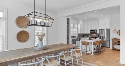 Luxury 7BR Beach House w/ Pool, Hot Tub &Game Room