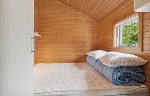 2 bedrooms, free WiFi