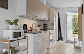 Kühlschrank, Herdplatte, Geschirrspüler