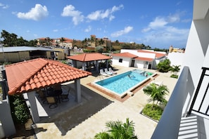 Outdoor pool - 25%OFF Laurel Condo Arena at Eagle Beach (Noord)