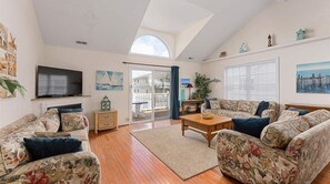 Smart TV, DVD player, books