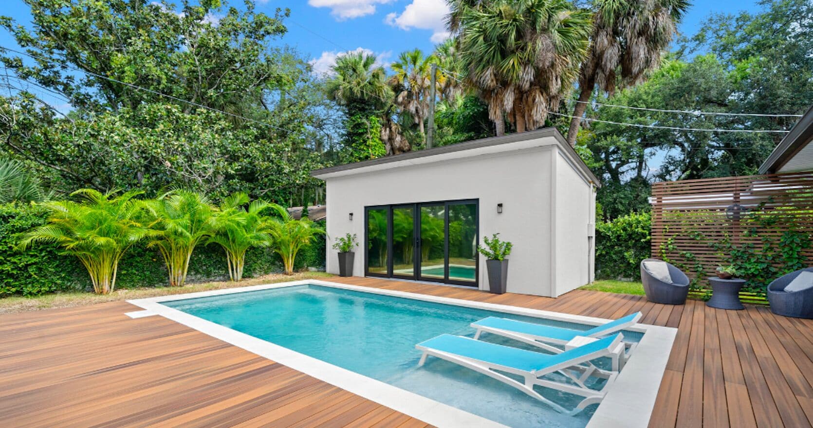 Luxury Executive Home HEATED Pool Outdoor Fireplace!