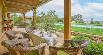 Awesome home in Caltagirone
