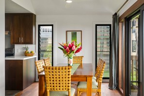 Dining - BEST Ocean View in the Resort...Stunning & Panoramic!  Completely Renovated 2BR (Lihue)
