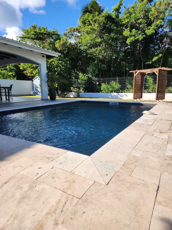 Piscine extérieure
