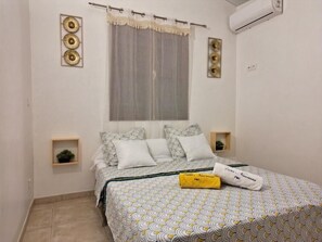 3 chambres, fer et planche à repasser, lit parapluie, Wi-Fi gratuit