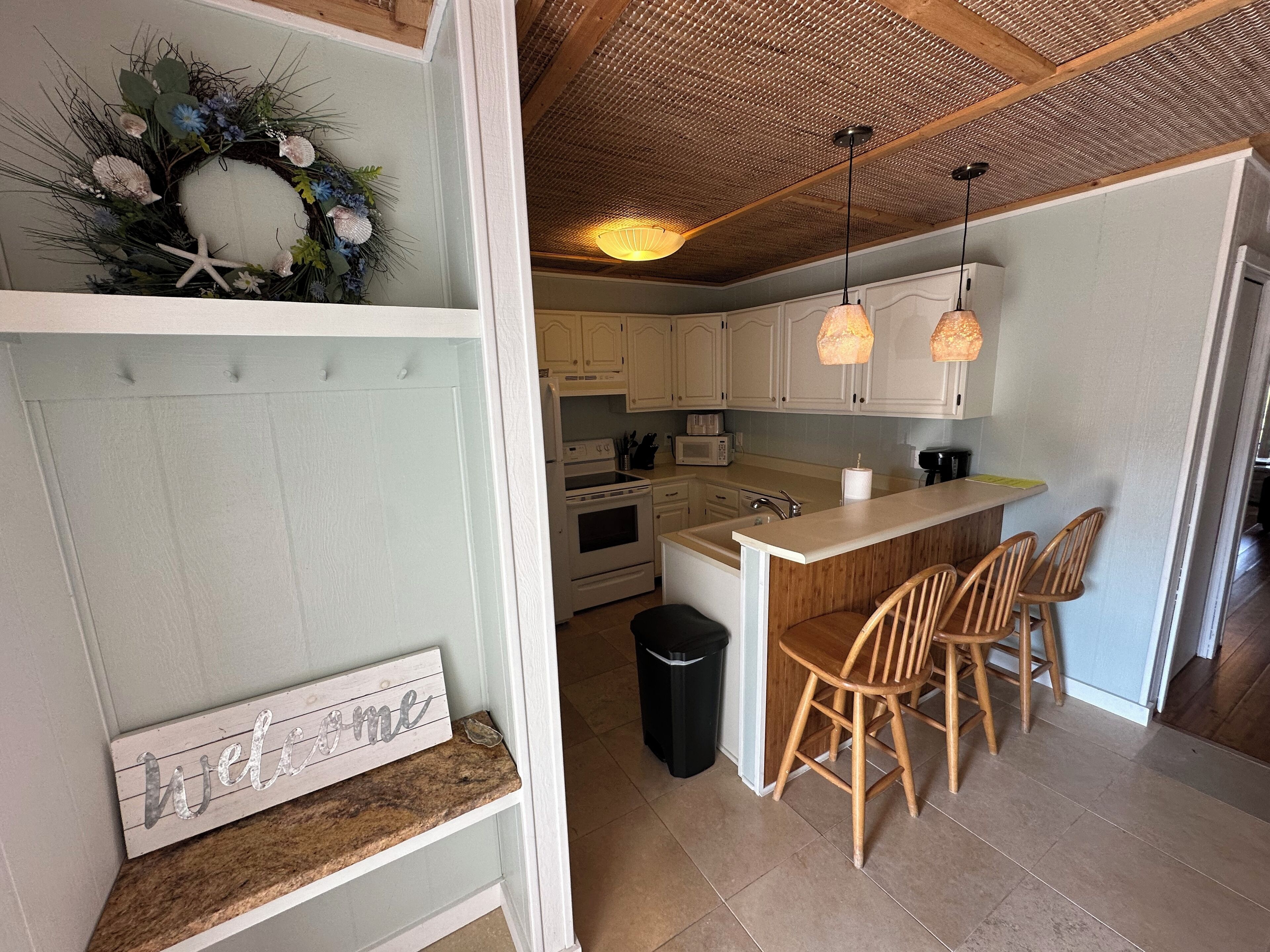 冰箱、微波炉、烤箱、炉灶