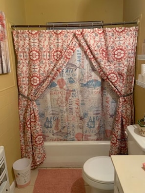 Kombinert dusj/badekar