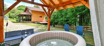 Cozy home in Gornje Stative with sauna