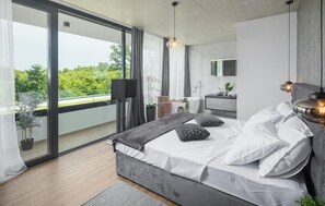 4 Schlafzimmer, Zimmersafe, Reisekinderbett, kostenloses WLAN